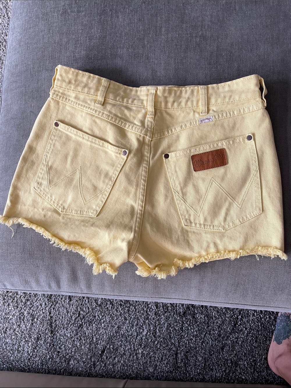 Wrangler Pale Yellow Denim Cutoff Shorts 28 Waist